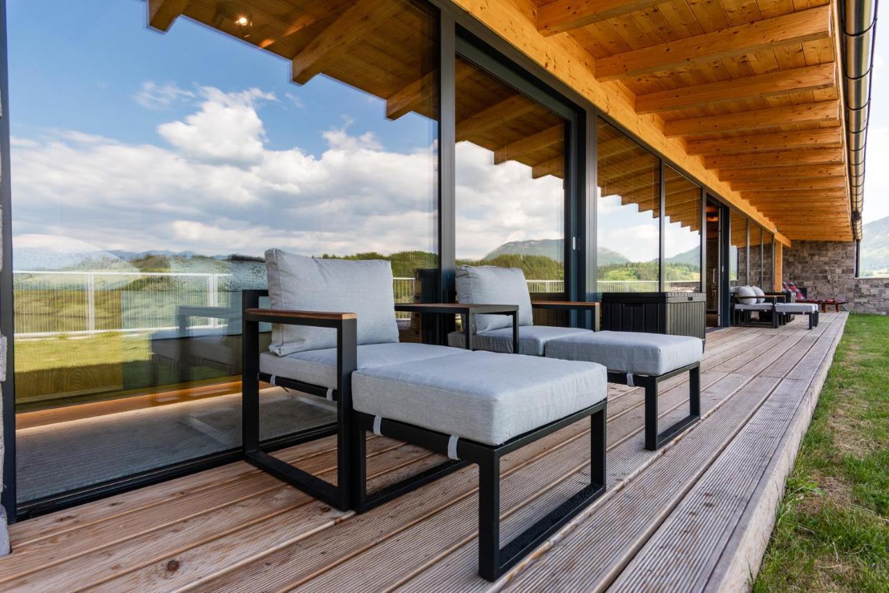 Marina Liptov Pri Liptovskej Mare Hotel Bobrovník Buitenkant foto