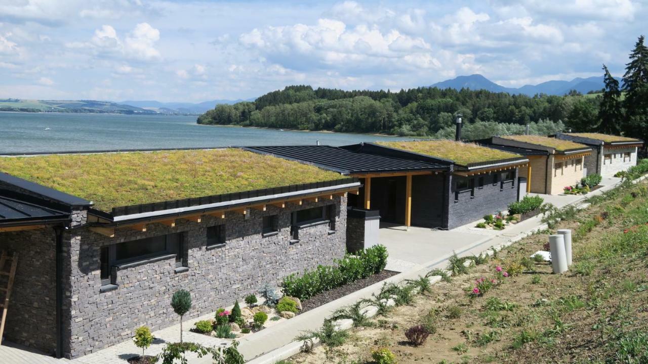 Marina Liptov Pri Liptovskej Mare Hotel Bobrovník Buitenkant foto